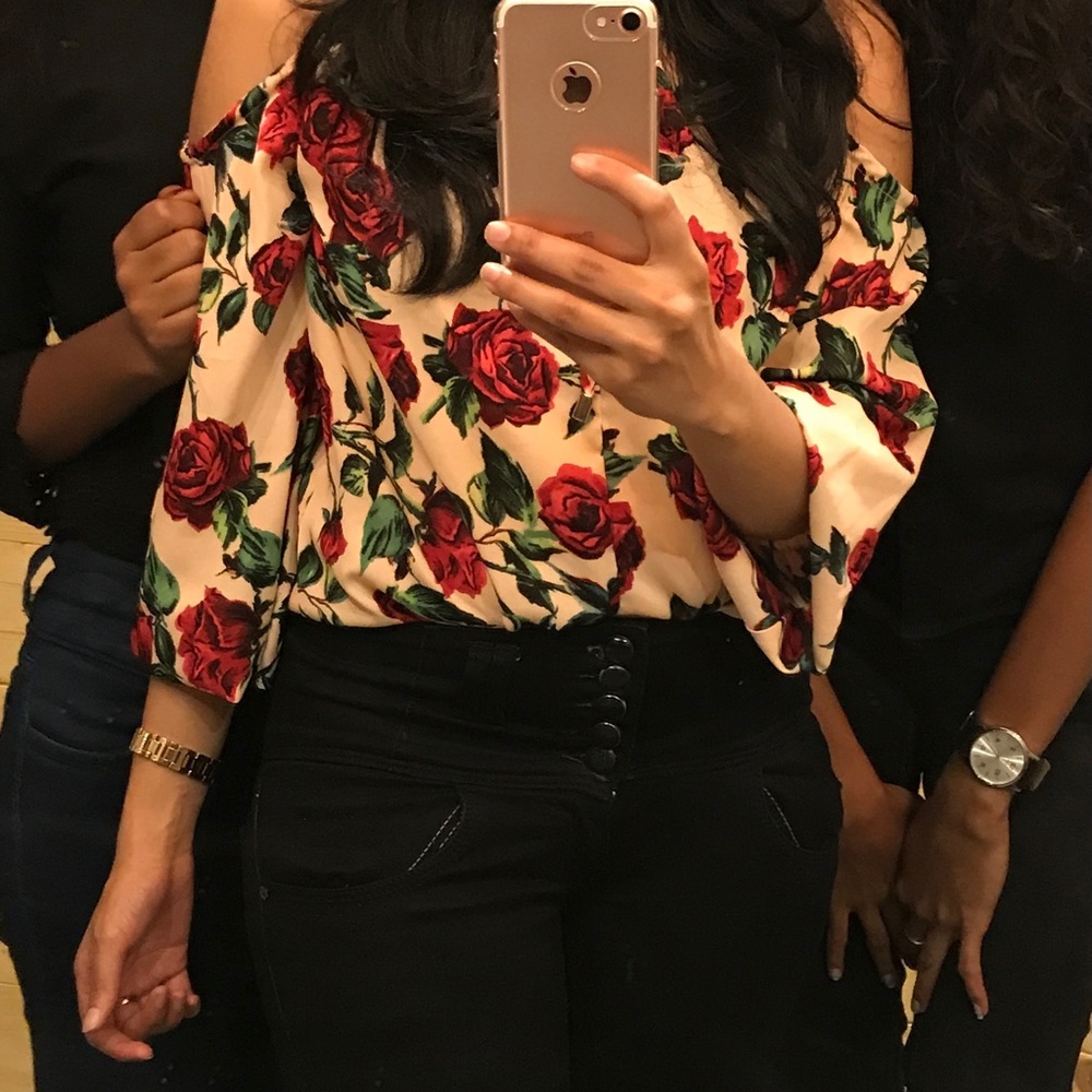 Floral cold shoulder top